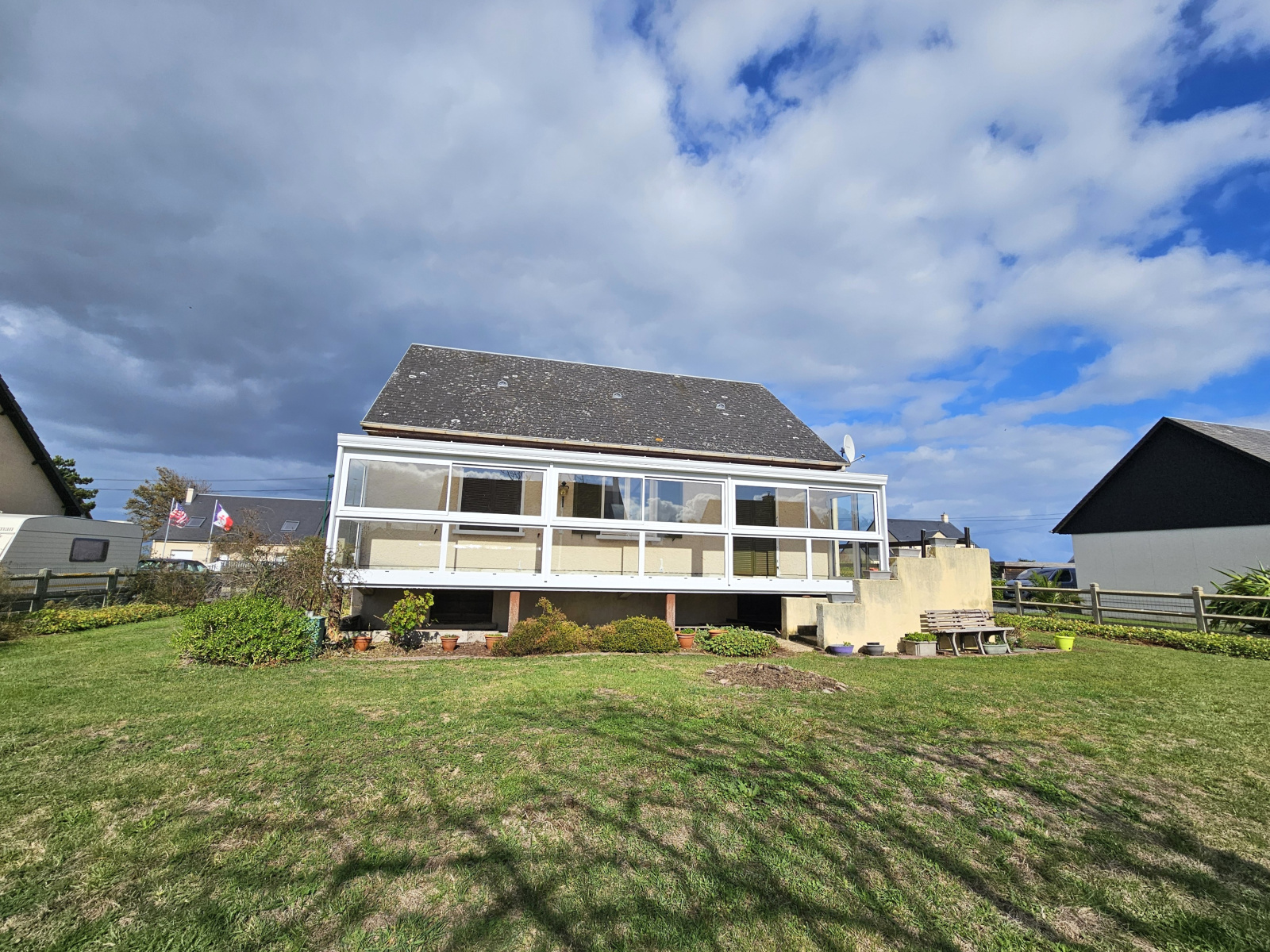 Maison 5 pièces 95 m² · à Vierville-sur-Mer · 95,3 m² · 207 400 €